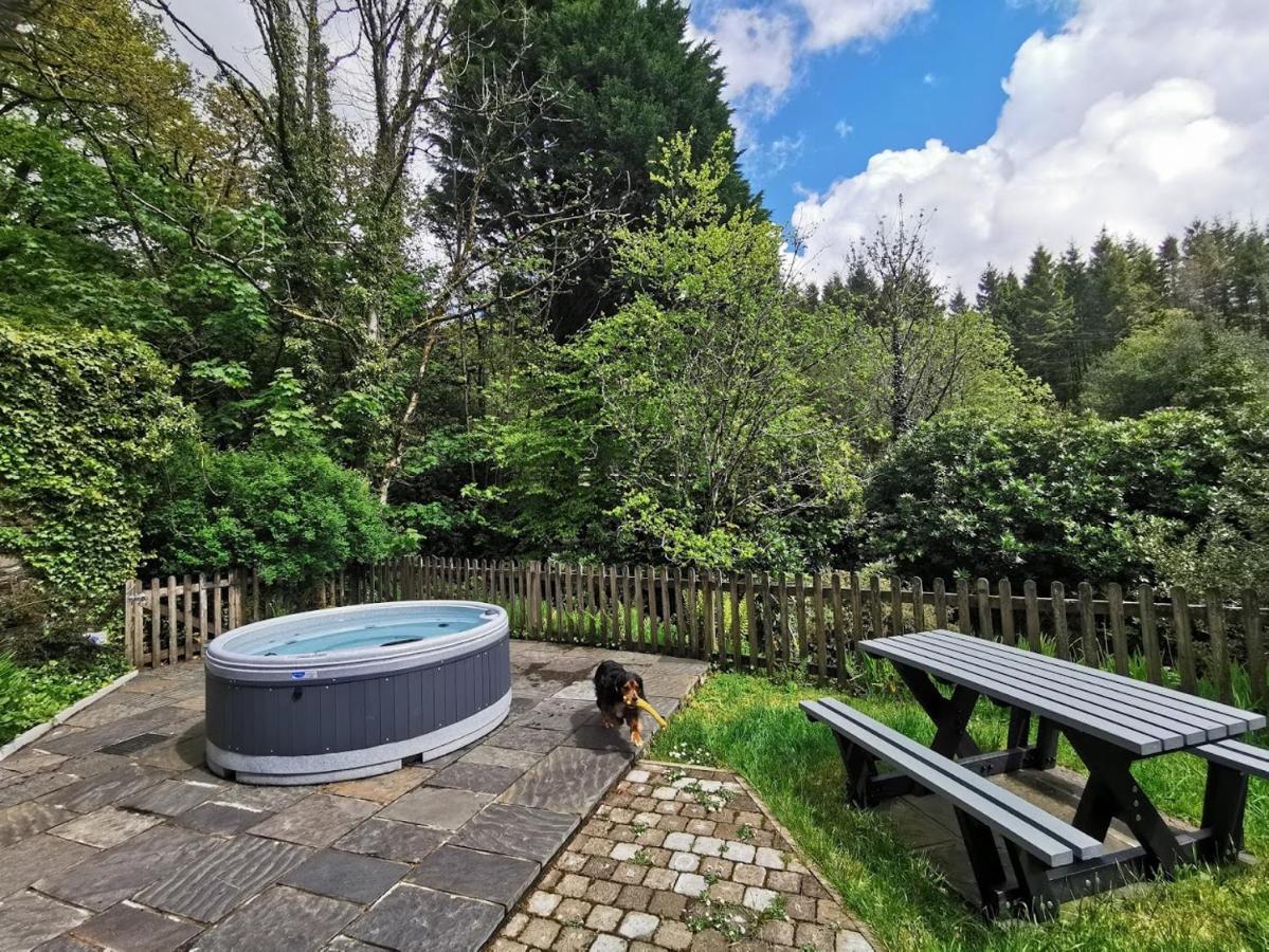 Swansea Valley Holiday Cottages Cilybebyll Ngoại thất bức ảnh