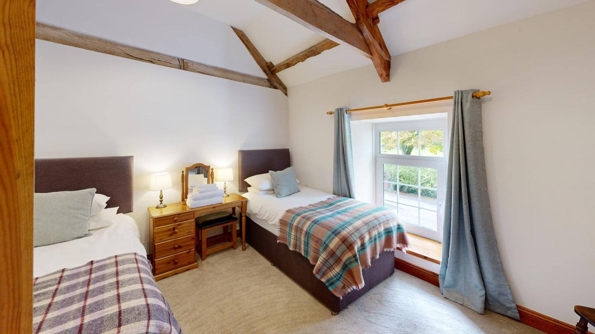 Swansea Valley Holiday Cottages Cilybebyll Ngoại thất bức ảnh