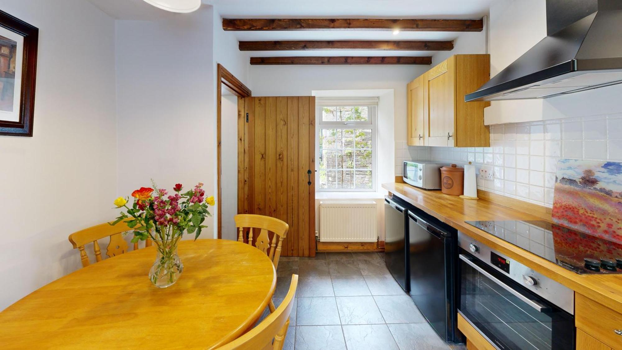 Swansea Valley Holiday Cottages Cilybebyll Ngoại thất bức ảnh