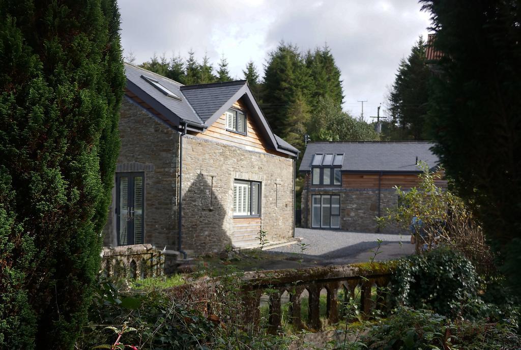 Swansea Valley Holiday Cottages Cilybebyll Ngoại thất bức ảnh
